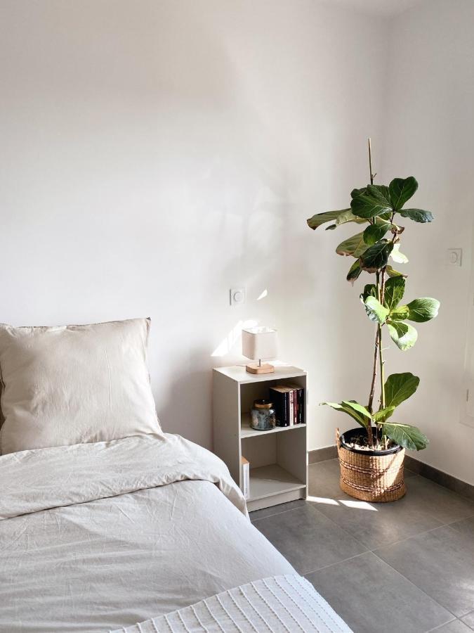 Ferienwohnung Superbe T2 Neuf, Tout Proche Plage. De 2 A 4 Pers Folelli Exterior foto